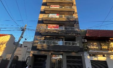 Departamento en alquiler en Lanus Oeste