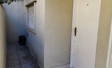 Departamento Tipo Casa en alquiler en Caseros