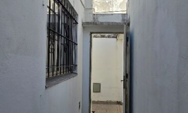 Departamento Tipo Casa en alquiler en Caseros