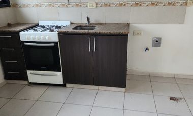 Departamento Tipo Casa en alquiler en Caseros