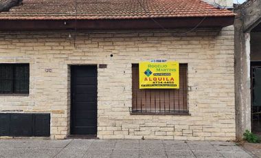 Departamento Tipo Casa en alquiler en Caseros