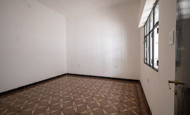 Casa en barrio Sur financiada