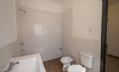 Casa en barrio Sur financiada