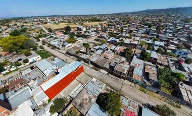 VENTA CASA 160M2 2 DORMITORIOS - B° AZOPARDO