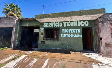 VENTA CASA 160M2 2 DORMITORIOS - B° AZOPARDO