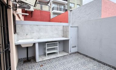 Casa PH en alquiler en Quilmes Centro