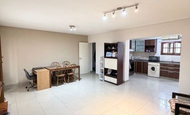 Casa PH en alquiler en Quilmes Centro