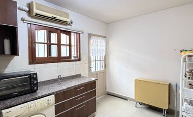 Casa PH en alquiler en Quilmes Centro