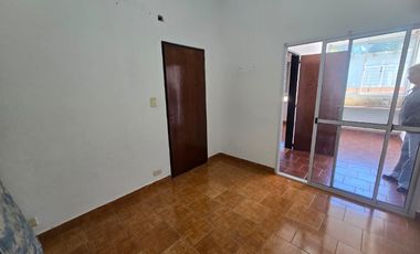 Departamento en alquiler en Castelar Sur