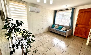 CASA ESQUINA  EN VENTA 3D/1B EXCELENTE ESTADO
