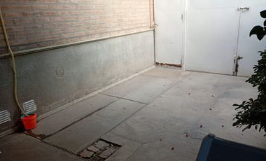 Casa de 3 habitaciones. Rivadavia