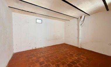 VENTA IMPORTANTE OFICINA DE 270 M2 OPORTUNIDAD !!