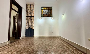 VENTA IMPORTANTE OFICINA DE 270 M2 OPORTUNIDAD !!