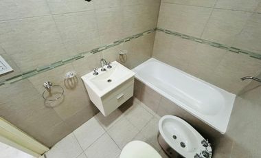 Departamento con cochera alquiler Banfield