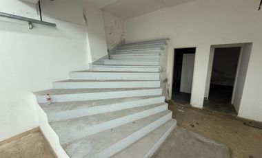 VENTA LOCAL COMERCIAL EN LOMAS DE ZAMORA