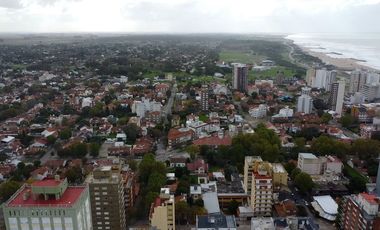 VENTA DEPARTAMENTO 2 AMB + LOTE 132 M2 MIRAMAR