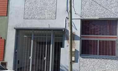 VENTA LOFT 2 1/2AMB-M.PEDRAZA 2500-LANUS-CON RENTA