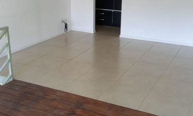 VENTA LOFT 2 1/2AMB-M.PEDRAZA 2500-LANUS-CON RENTA