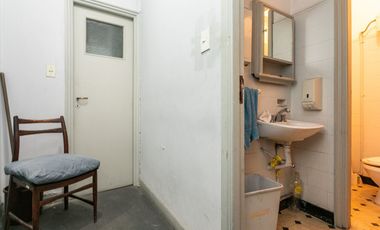 IMPORTANTE INMUEBLE COMERCIAL/INDUSTRIAL V. DEVOTO