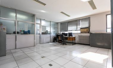 IMPORTANTE INMUEBLE COMERCIAL/INDUSTRIAL V. DEVOTO