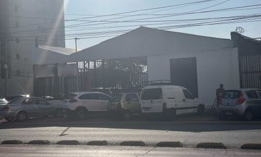 Local comercial en arriendo  en QUINTA NORMAL