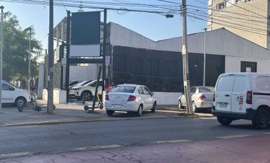 Local comercial en arriendo  en QUINTA NORMAL