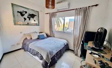 CASA EN VENTA CON PILETA EN BELLA VISTA