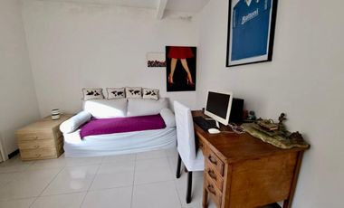 CASA EN VENTA CON PILETA EN BELLA VISTA