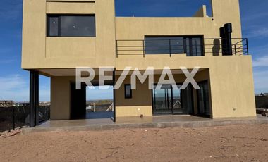 VENTA DE CASA 2 DORMITORIOS ETAPA LAGUNAS-CHOCON