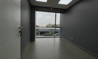 Oficina en Arriendo en Av. Chicureo 130 Puertas de Chicureo