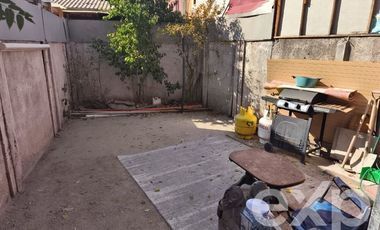 Casa en Venta en Av. Colombia / José Miguel Carrera