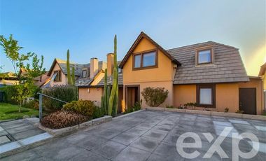 Casa en Venta en Alto Macul, Camino del Paisaje