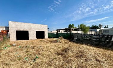 Venta lote con construccion La Plata