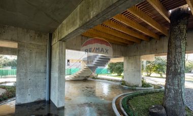 CASA EN VENTA ABRIL CLUB DE CAMPO