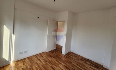 ALQUILER QUILMES ESTE DEPTO 2 AMBIENTES C/ COCHERA