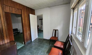 VENTA CASA LANÚS PATIO COCHERA