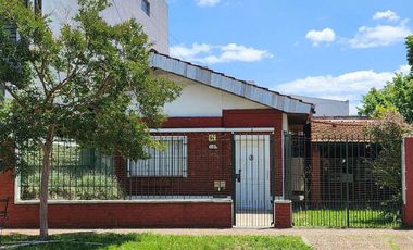 VENTA CASA LANÚS PATIO COCHERA