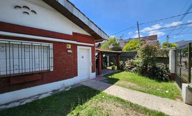 VENTA CASA LANÚS PATIO COCHERA