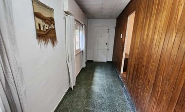 VENTA CASA LANÚS PATIO COCHERA