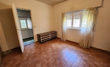 VENTA CASA LANÚS PATIO COCHERA