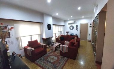 VENTA CASA 3 AMB CON COCHERA PATIO Y QUINCHO GERLI