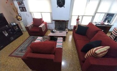 VENTA CASA 3 AMB CON COCHERA PATIO Y QUINCHO GERLI