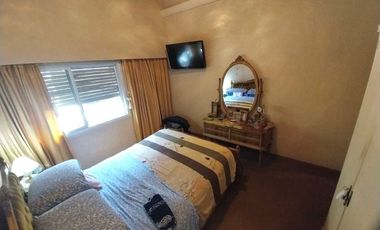 VENTA CASA 3 AMB CON COCHERA PATIO Y QUINCHO GERLI