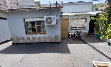 VENTA CASA 3 AMB CON COCHERA PATIO Y QUINCHO GERLI