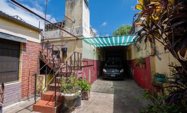 Se vende casa a 100m de Aristóbulo del Valle