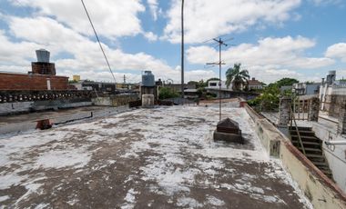 Se vende casa a 100m de Aristóbulo del Valle