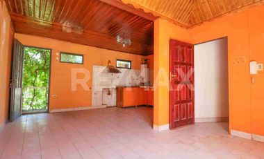 VENTA LOCALES , UNO en ESQUINA y TRES DPTOS