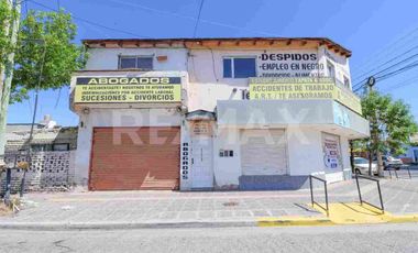 VENTA LOCALES , UNO en ESQUINA y TRES DPTOS