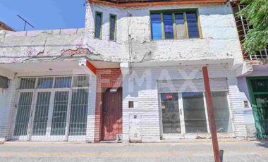 VENTA LOCALES , UNO en ESQUINA y TRES DPTOS
