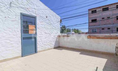 VENTA LOCALES , UNO en ESQUINA y TRES DPTOS